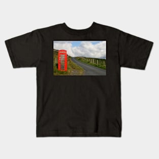 Phone box Kids T-Shirt